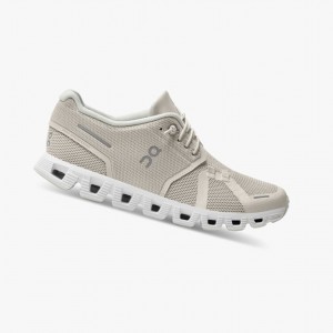 White Women's On Running Cloud 5 Running Shoes | 068293-UIT