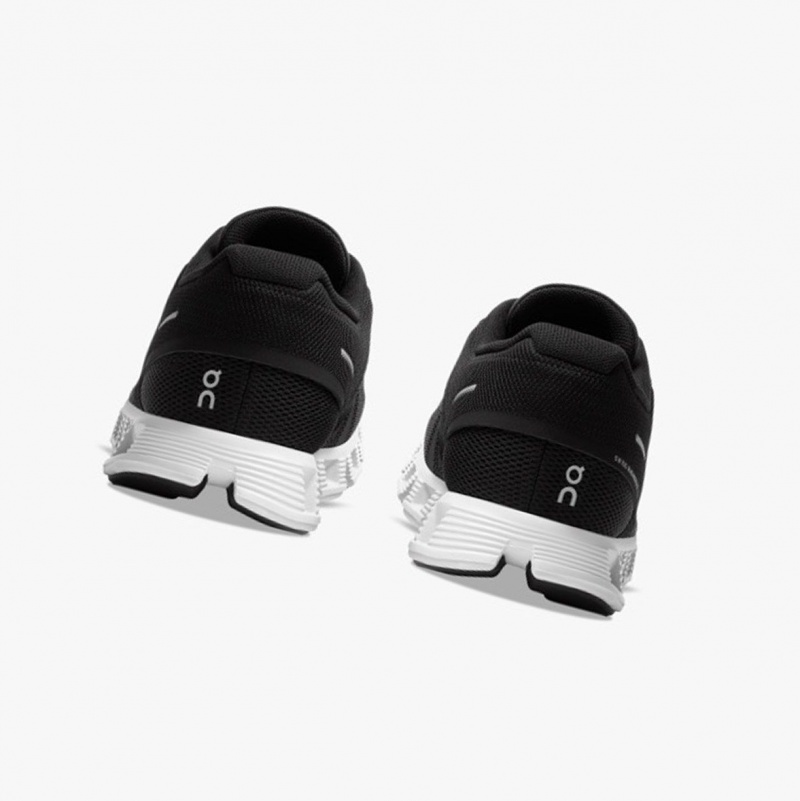 Black / White Women's On Running Cloud 5 Running Shoes | 791468-QXZ