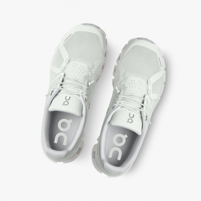 White Women's On Running Cloud 5 Running Shoes | 258604-PBC