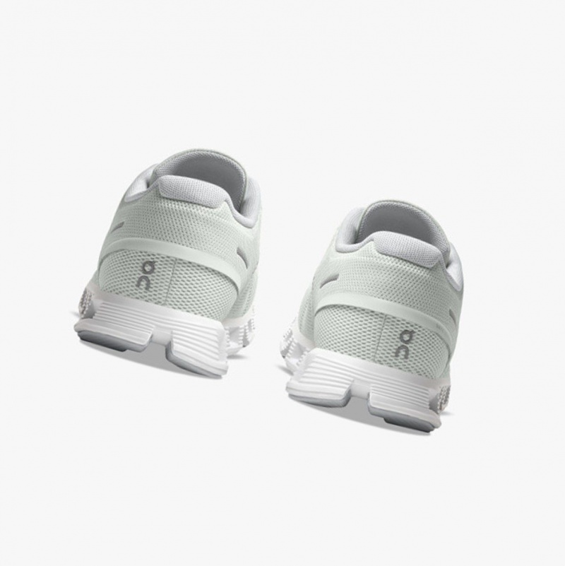 White Women's On Running Cloud 5 Running Shoes | 258604-PBC