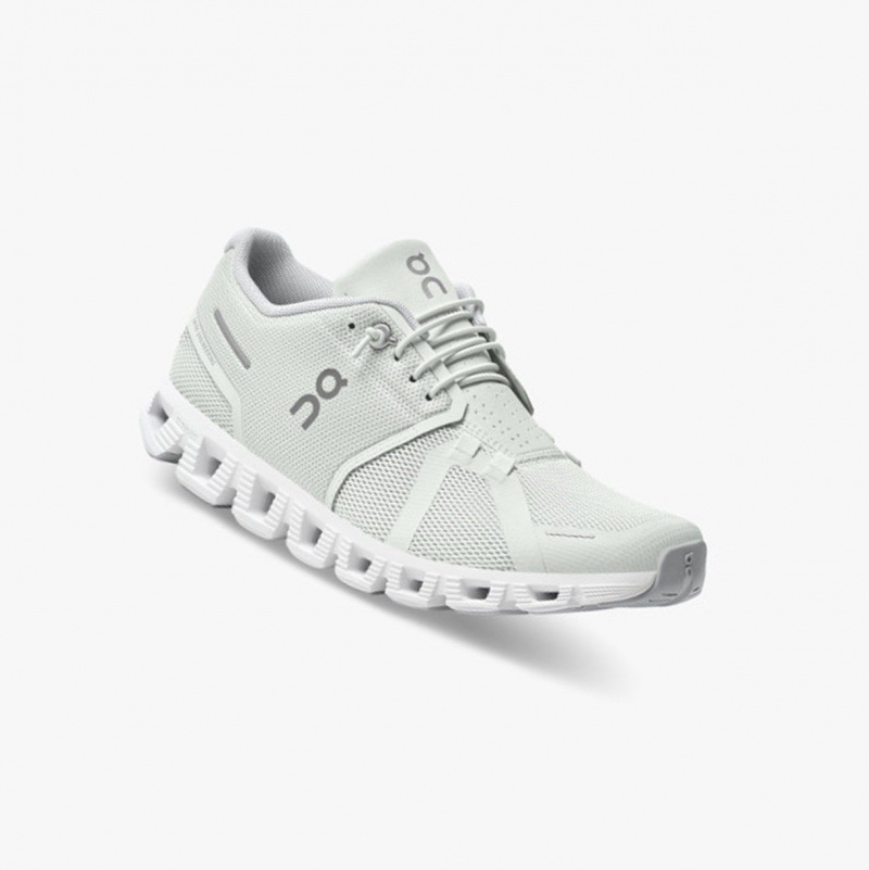 White Women's On Running Cloud 5 Running Shoes | 258604-PBC