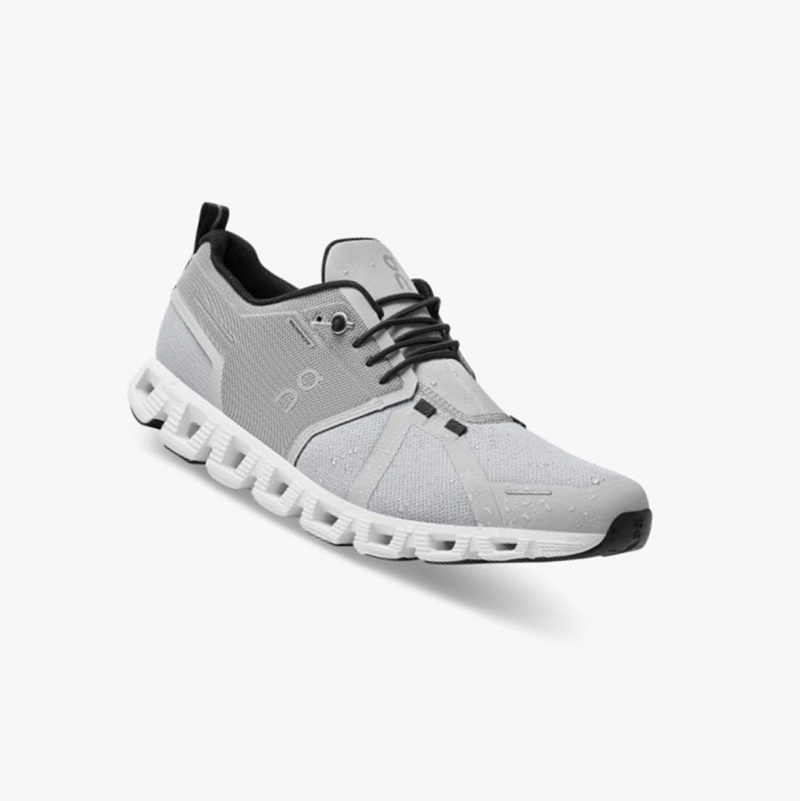 White Women's On Running Cloud 5 Waterproof Running Shoes | 718324-TCB