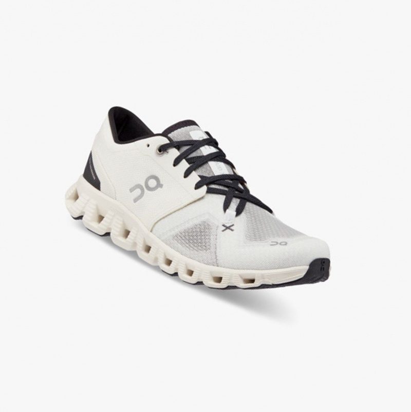 White / Black Women's On Running Cloud X 3 Training Shoes | 368427-KZC