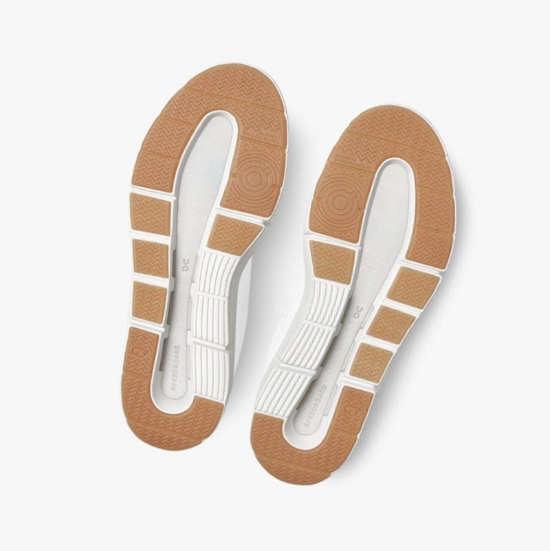 White / Brown Women's On Running THE ROGER Clubhouse Sneakers | 659417-ULC