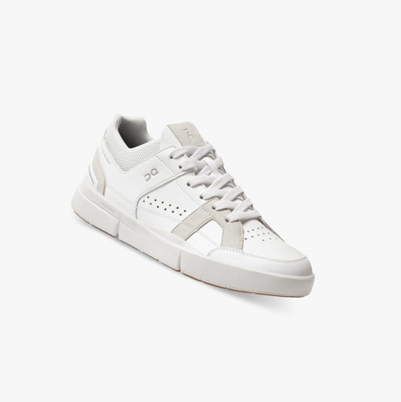 White / Brown Women's On Running THE ROGER Clubhouse Sneakers | 659417-ULC