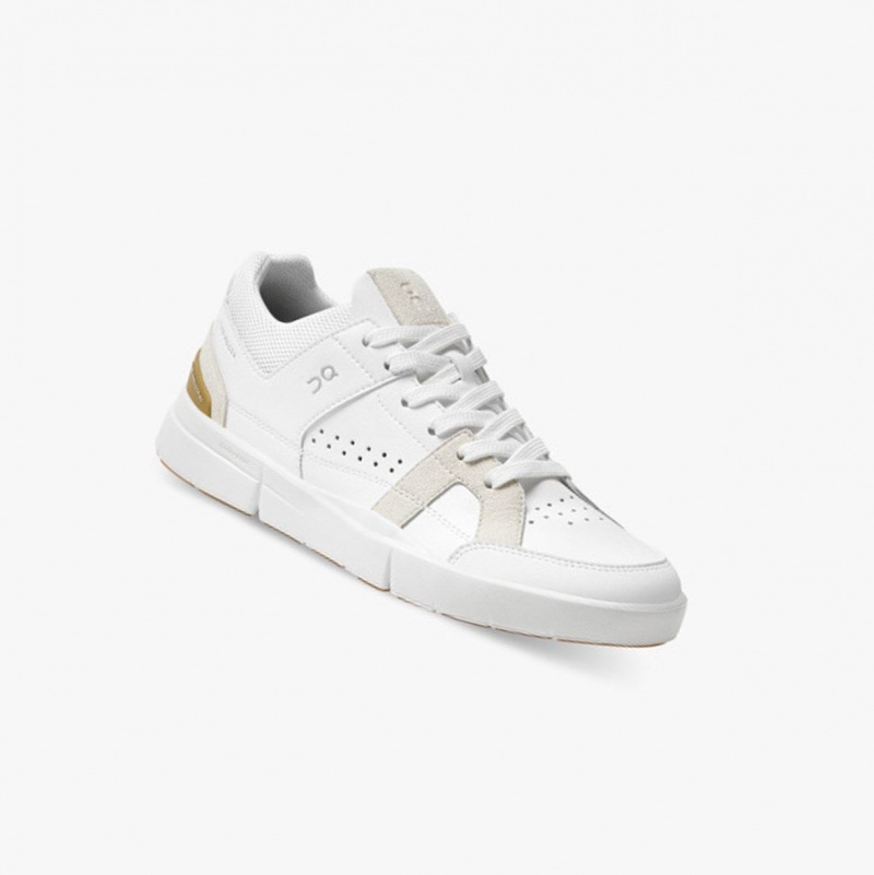 White / Brown Women's On Running THE ROGER Clubhouse Sneakers | 057134-PKY